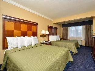 Inn At Bayshore San Mateo Zimmer foto